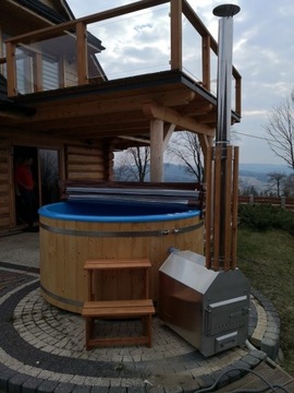 Jacuzzi ogrodowe opalane drewnem