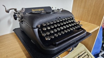 Maszyna do pisania zabytkowa Remington model 5