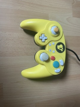 Kontroler Nintendo switch Pikachu - Gamecube