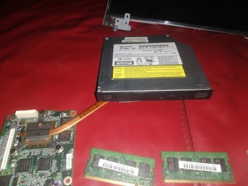 Matryca 17" karta graficzna, RAM, dvd, klawiatura