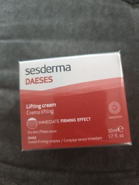 Sesderma daeses krem