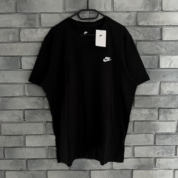 Koszulka t-shirt Nike haft logo tee czarna black