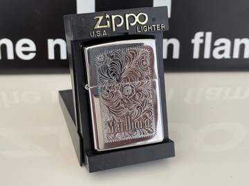 Zapalniczka Zippo 2001 Marlboro Venetian w pudełku