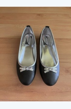 Nowe śliczne włoskie balerinki 39 25cm pół buty