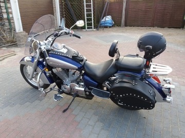 HONDA SHADOW 750