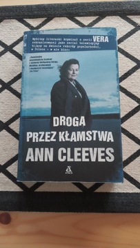 Droga przez kłamstwa Ann Cleeves