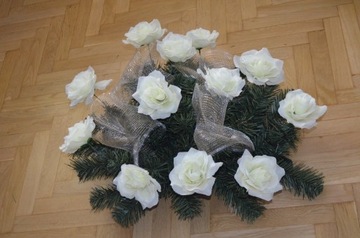 Wiązanka na grób białe róże 70x55cm błyskawicznie