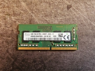 Pamięć RAM SK hynix HMA851S6AFR6N-UH 4 GB DDR4