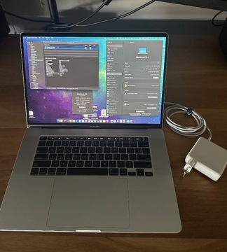 Macbook Pro 16' 2019 i9 32Gb 1Tb Radeon Pro 5500M