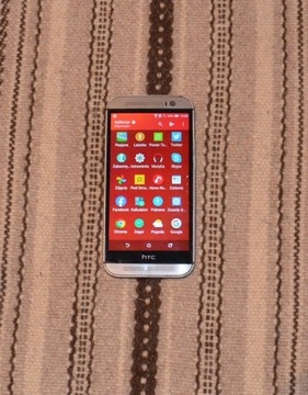 Sprzedam Smartfon HTC ONE M8