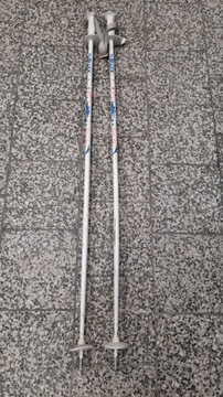 Kijki do nart zjazdowych SWIX 125 cm 