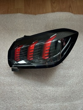 Peugeot 208 II Lampa Prawa Tył 9823216680