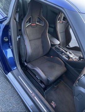 Fotele Nissan GT-R Recaro CS