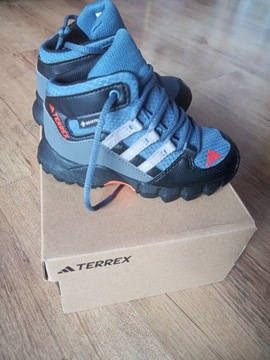 Buty Terrex dla dziecka rozm 24