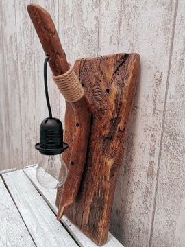 Lampa, drewno rustykalne