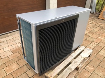 Pompa ciepła monoblok Daikin EBLA16kW do 60 stopni