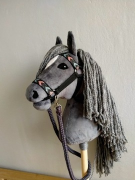 Hobby horse, szary