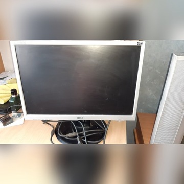 Monitor LG L196-WTQ