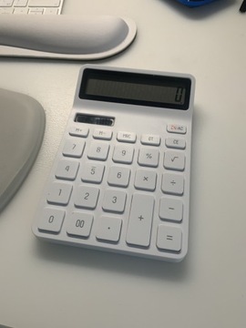 Calculator biały