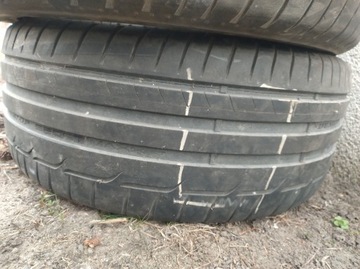 Opony 2 sztuki Dunlop RtMaxx 235/45/17 235 45 17