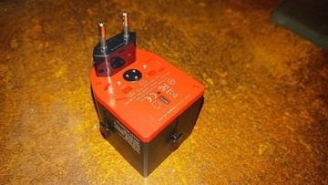 Travel adapter Uniwersalna przejściówka cały świat