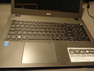 Laptop ACER ASPIRE E15
