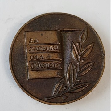 Medal Kuratorium Oświaty wychowana Olsztyn