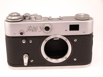 FED 3 aparat analogowy z dawnych czasów