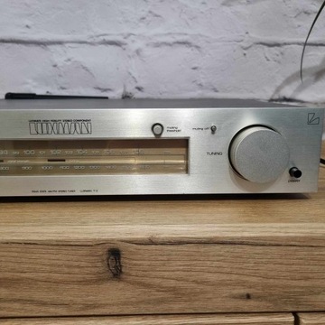 Luxman T-2 tuner analogowy