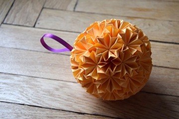 Bombka origami w kolorze morelowym