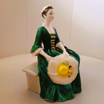 **szmaragdowa DAMA na ławce Royal Doulton 1959+