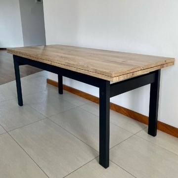 Stół rozkładany w stylu loftowym