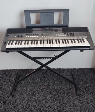 Keyboard Yamaha PSR-E 443