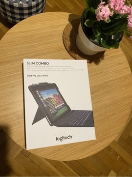 Logitech Slim Combo iPad Pro 10.5" Black
