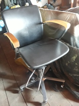 Krzesło fryzjerski "OLYMP"