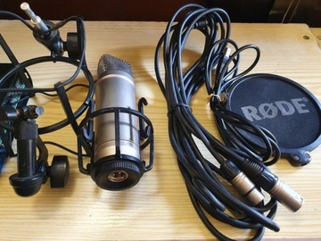 Mikrofon studyjny RODE NT1-A + Interfejs AudioBox
