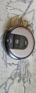 Robot sprzątający iRobot Roomba i7 czarny