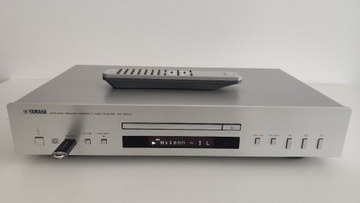 Yamaha CD-S300 + pilot