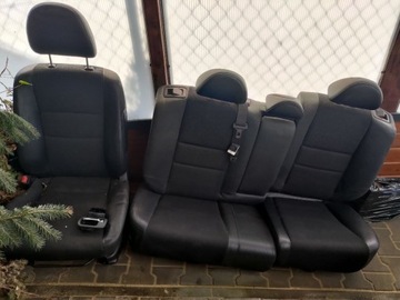 Honda Civic VII Fotele tylne i przedni pasażera