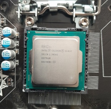 Procesor Intel Celeron G1820 2x2,7GHz +Cooler