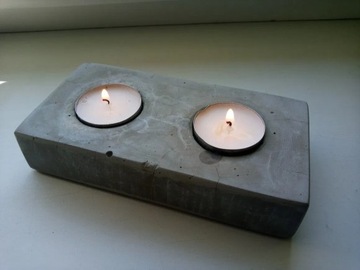 Świecznik z betonu/gipsu z podwójnym wkładem