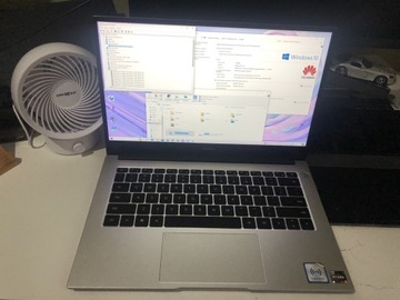 HUAWEI matebook D14