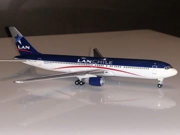 LANCHILE BOEING B767-300 GEMINI JETS 1:400