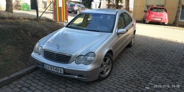 Samochód Mercedes W203,rok prod: 2003 , CDI 2,2