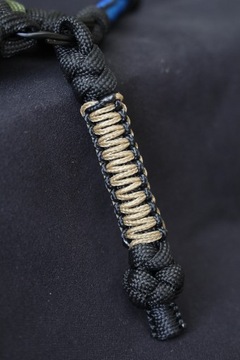 Breloczek paracord EDC do kluczy czarny + coyote