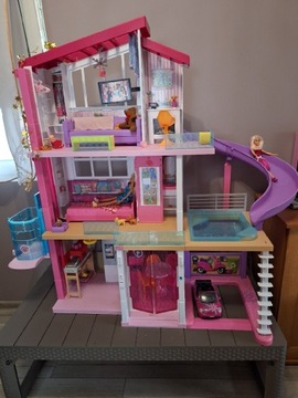 Domek Barbie- Dreamhause