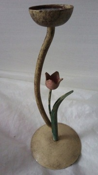świecznik tulipan metalowy 