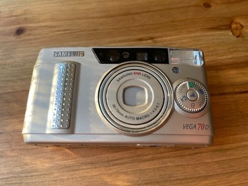 Aparat analogowy Samsung VEGA 70D – z usterką