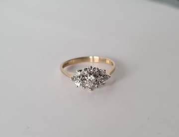 Złoty pierścionek z diamentami 0.63 karata 