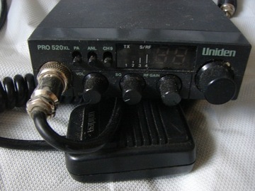 CB Radio Uniden PRO 520XL + 2 anteny